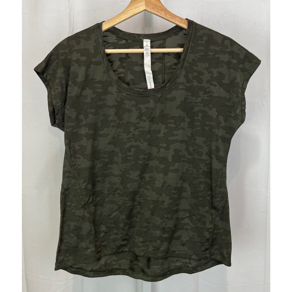 LULULEMON Size 4 Miles Ahead Short Sleeve Top Breathable Deep Camo Green
